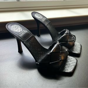 Vince Camuto Brelanie Heeled Sandal in Black